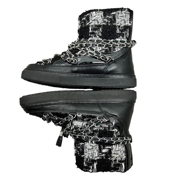 Inuikii Black White Tartan Tweed Sherpa lined chain detail Winter Boots EU 38/7 - Picture 5 of 14